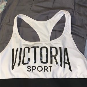 SPORT BRA!!